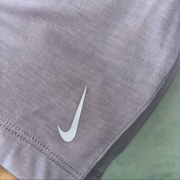 Nike women’s Yoga Dri-fit tank, various sizes, plum fog - Picture 5 of 6